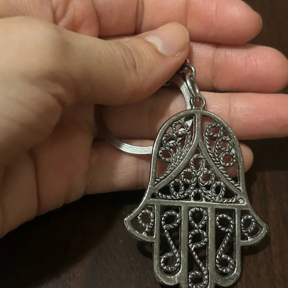 Keychain - Picture 3 of 4